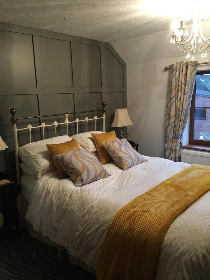 The Elms Bed & Breakfast East Harling Bagian luar foto